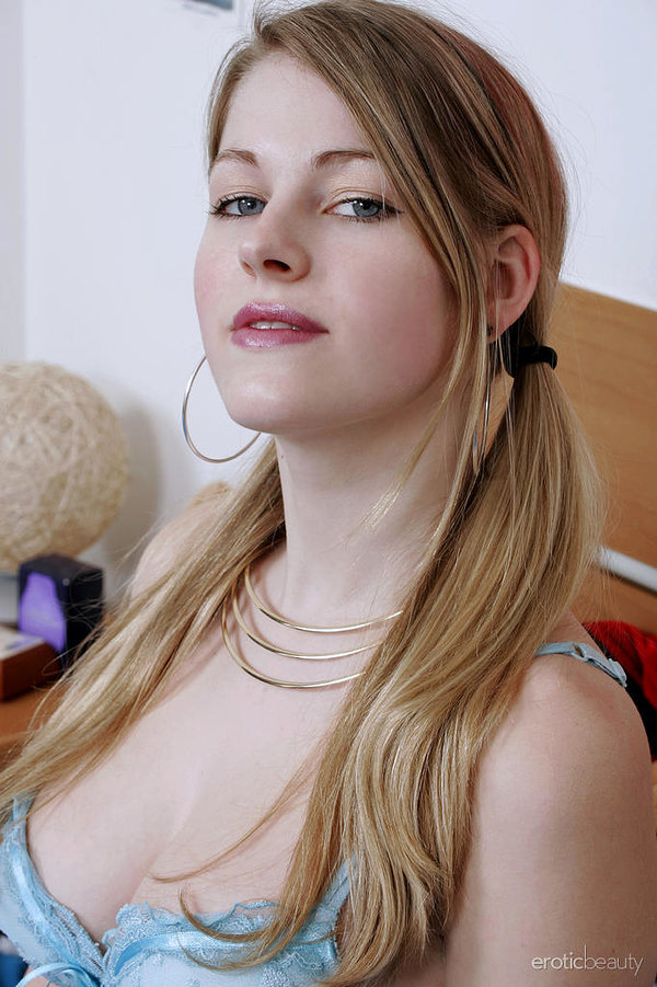 Елизавета, 68 лет, 0 размер груди